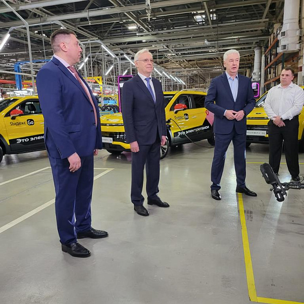 Генеральный директор «КАМАЗа» посетил автозавод «Москвич»
