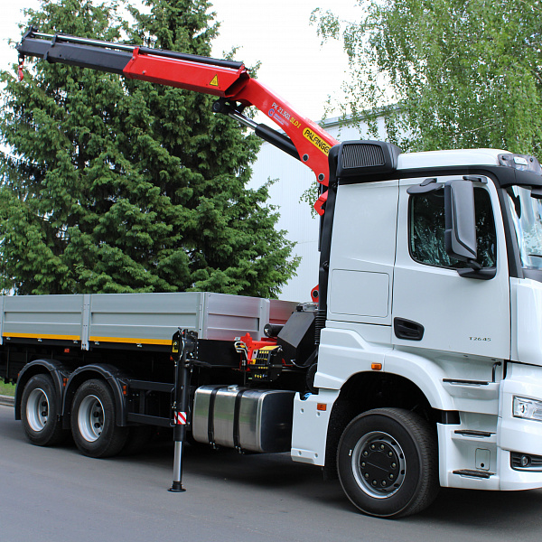 КАМАЗ поколения К5 с КМУ на выставке «bauma CTT RUSSIA 2021»