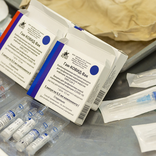 На «КАМАЗе» вакцинировано 80 процентов персонала