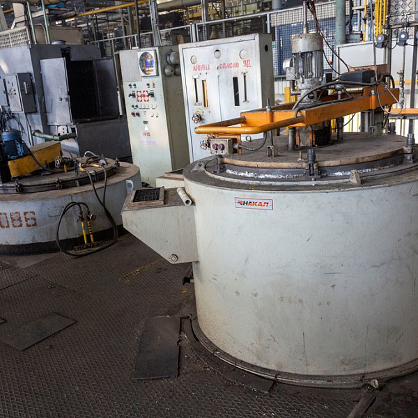 На заводе двигателей восстановили электропечь