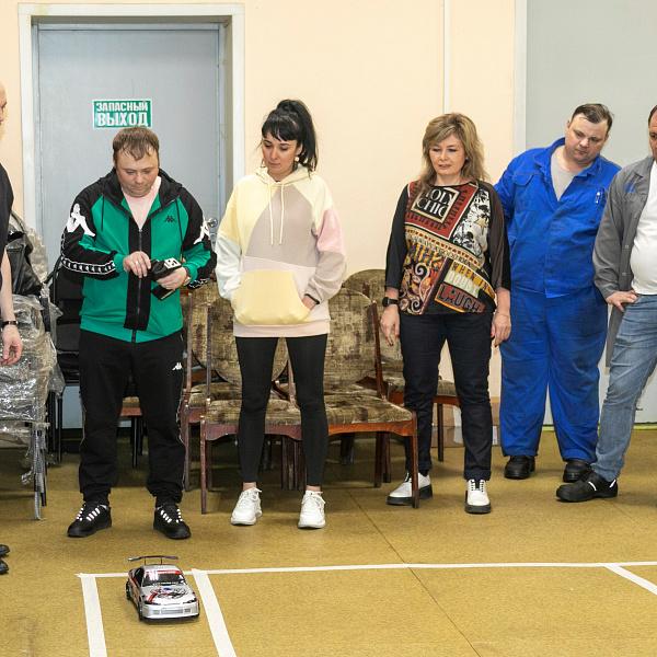 На «КАМАЗе» прошло соревнование по RC-гонкам