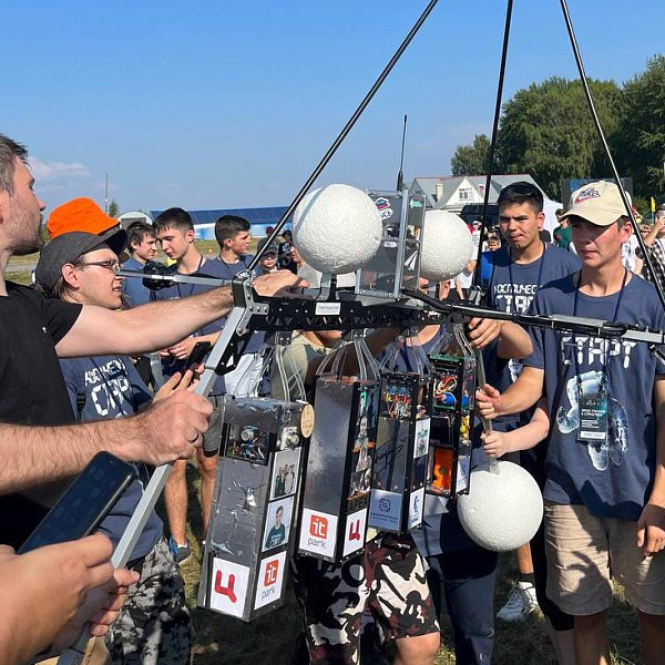 «Кванториум» запустил свой собственный спутник в стратосферу