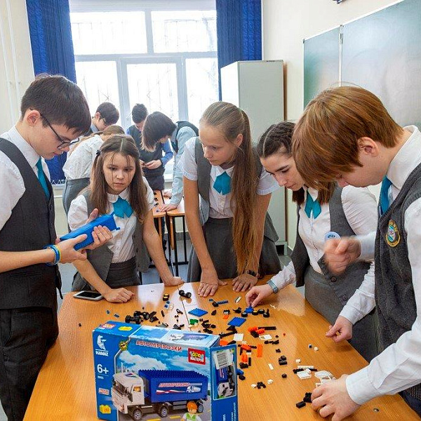 Инженерный фестиваль при поддержке «КАМАЗа»