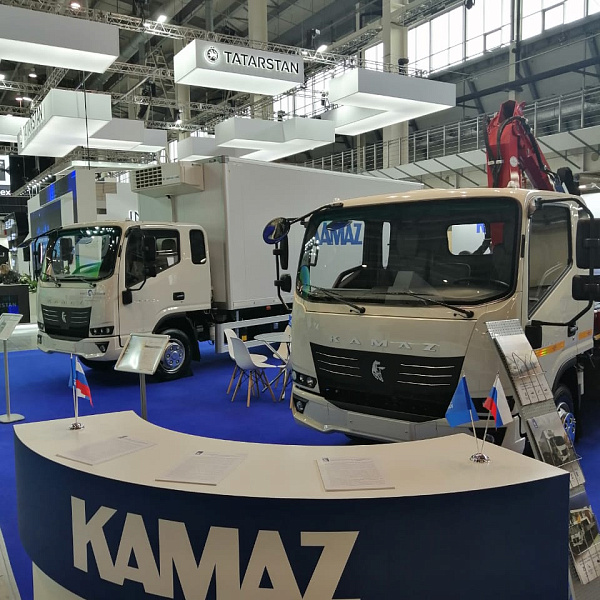 Автомобили Компас на «ИННОПРОМ-2022»