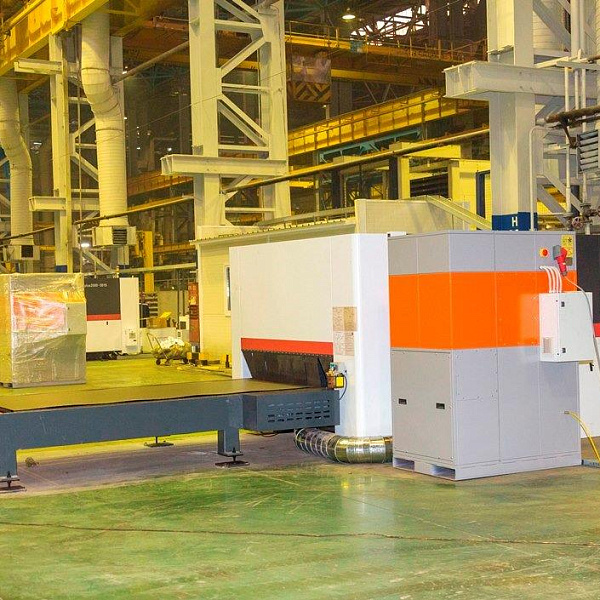 Новое оборудование на прессово-рамном заводе «КАМАЗа»