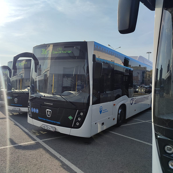 «КАМАЗ» поставил в Башкирию крупную партию автобусов