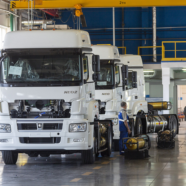 В 2022 году «КАМАЗ» выпустит более 1,7 тыс. единиц газомоторной автотехники