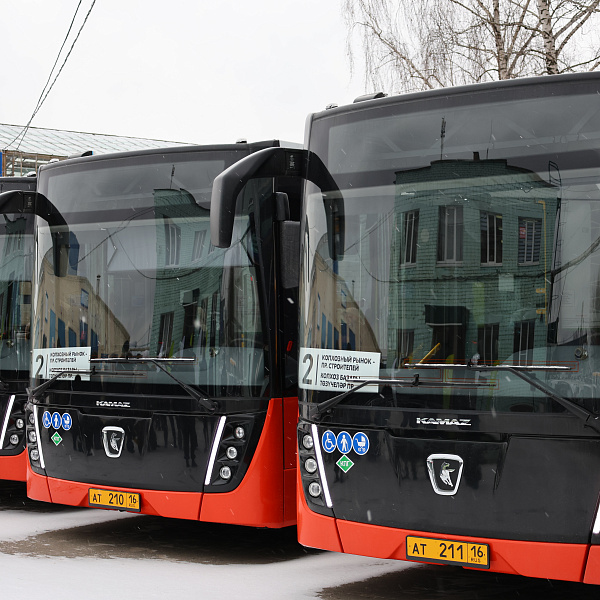 «КАМАЗ» поставил 12 городских автобусов НЕФАЗ-5299 в автопарк Зеленодольска