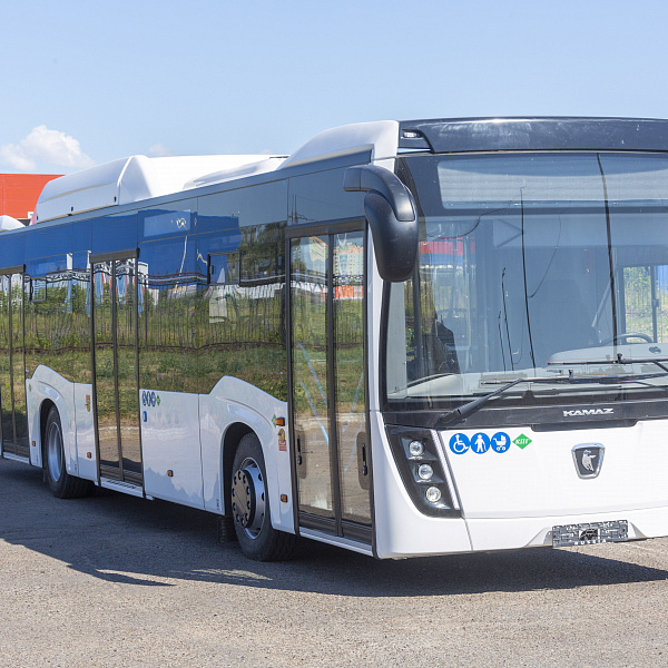 «КАМАЗ» поставит в Санкт-Петербург партию автобусов