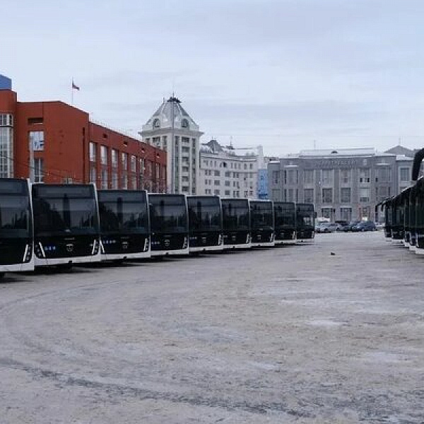 «КАМАЗ» поставил в Новосибирск партию автобусов