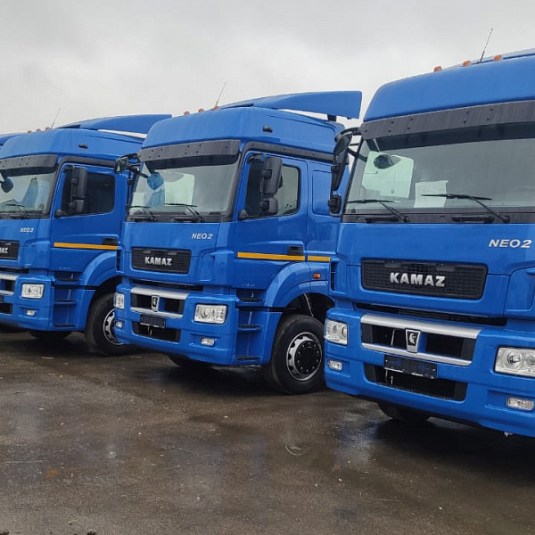 Представительству «КАМАЗ-ЛИЗИНГа» в Санкт-Петербурге – три года