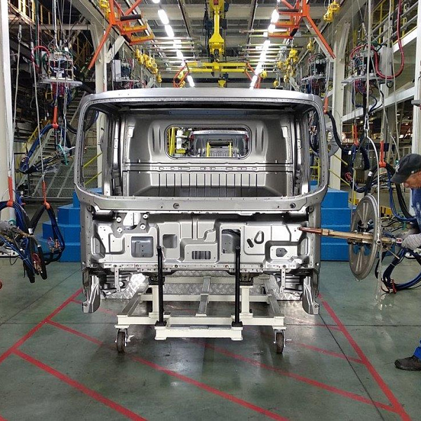 На «КАМАЗе» идёт освоение производства кабины для автомобилей «Компас» 