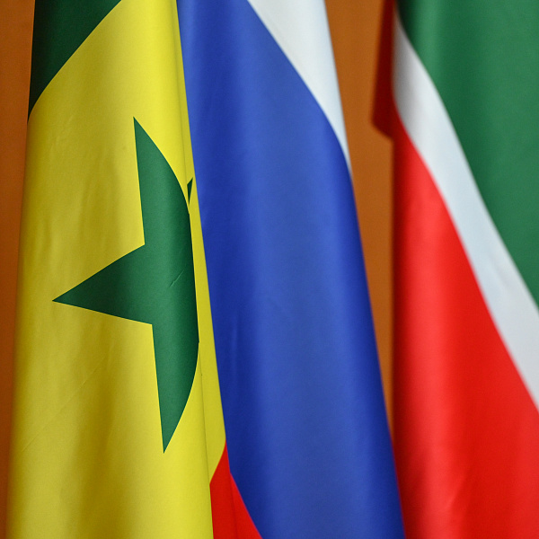 Представители «КАМАЗа» посетили Сенегал