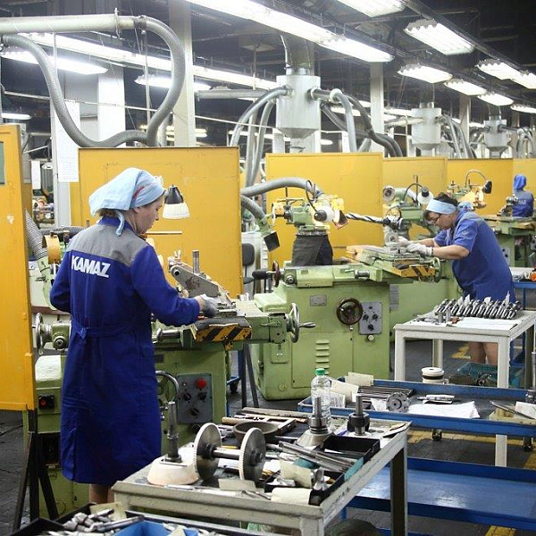 На ремонтно-инструментальном заводе утверждён новый план 