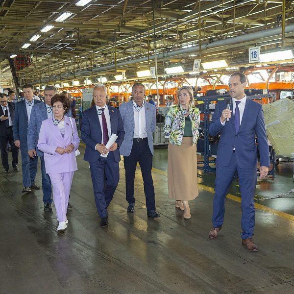 Делегация депутатской группы Госсовета РТ на «КАМАЗе»