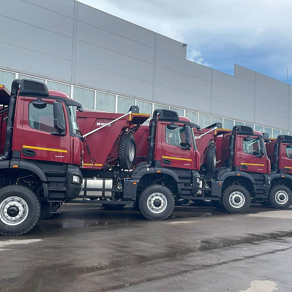 «КАМАЗ» обеспечит спецтехникой строительство высокоскоростной магистрали-1 Москва – Санкт-Петербург