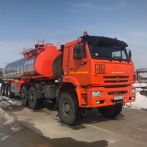 Дюжина КАМАЗов в лизинг для Нижневартовска 