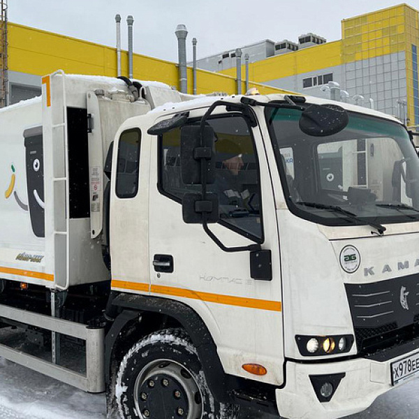 Мусоровозы на шасси КАМАЗ Компас приступили к работе