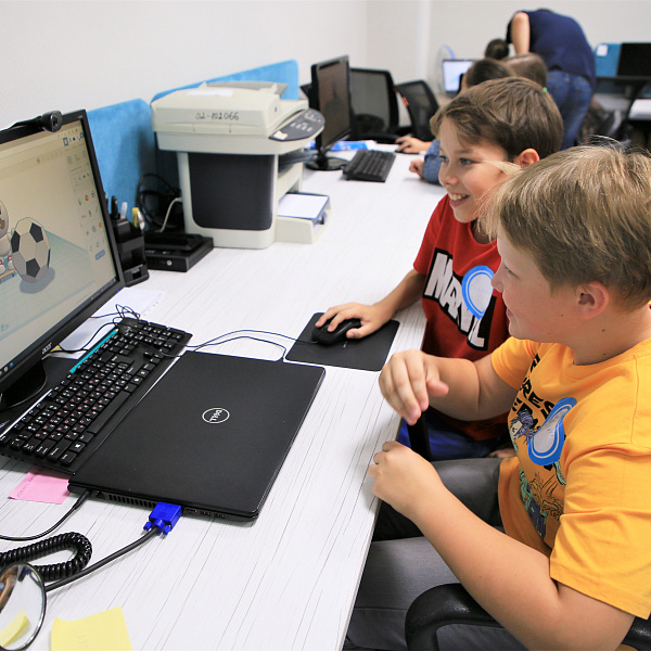 «Чумовая пятница» для детей сотрудников «ЦОБа»