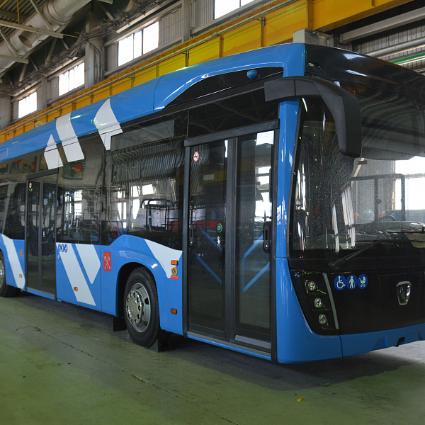 «КАМАЗ» выпустил троллейбус с увеличенным автономным ходом