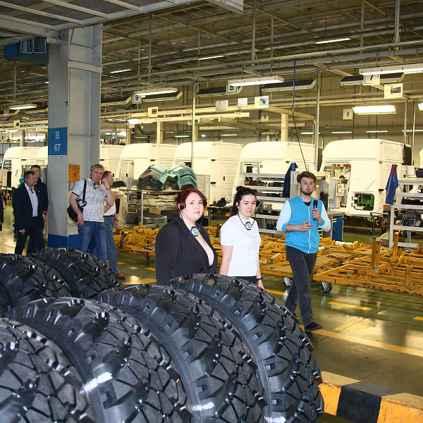 Делегация УрФУ посетила «КАМАЗ»