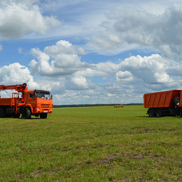 Автотехника КАМАЗ на выставке «День Брянского поля-2022»