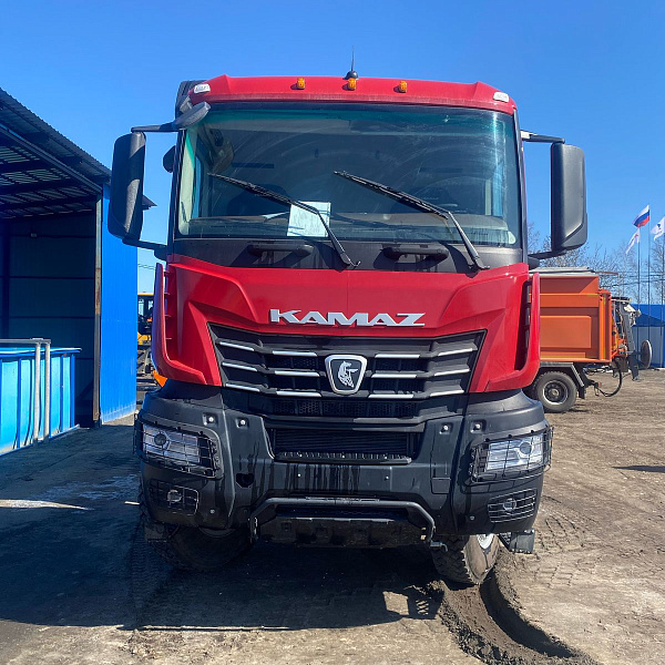 КАМАЗ-6595 презентован в Калужской области